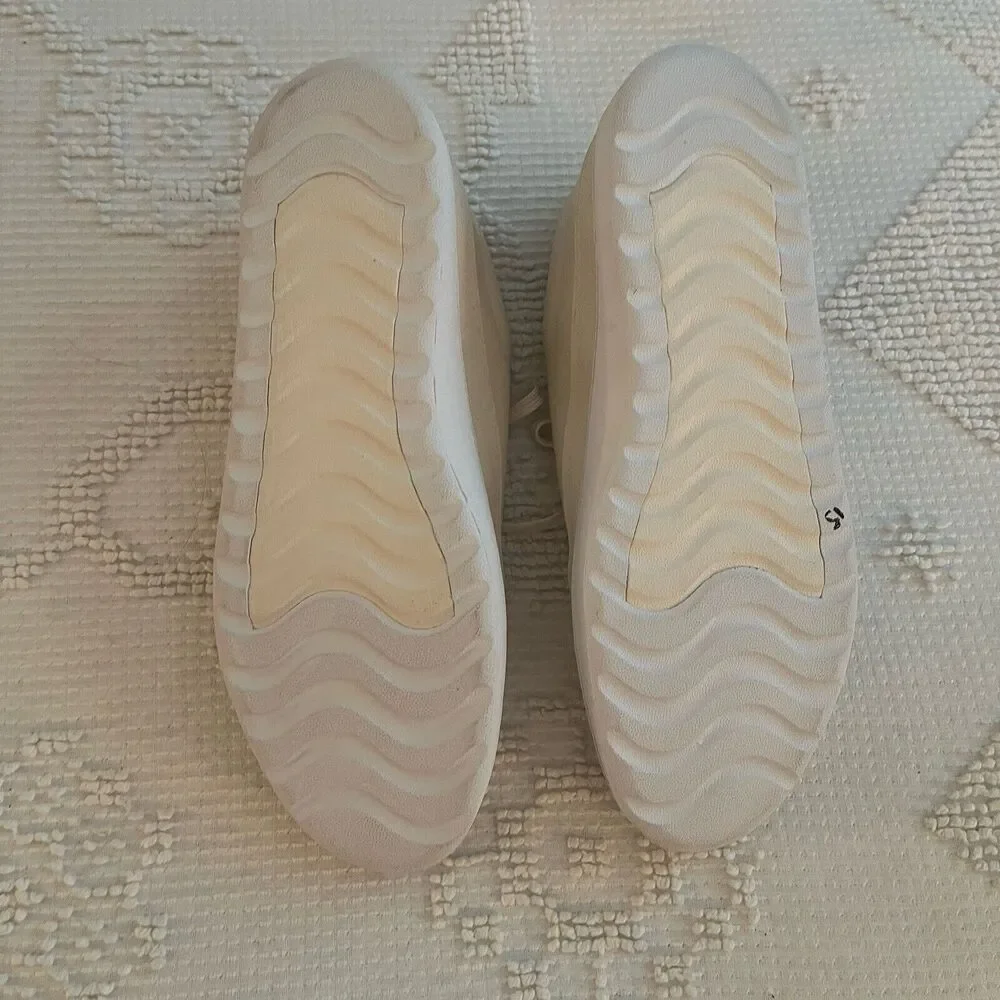Allbirds plant-based leather pushes sneakers, Size 13, cream color, outdoor